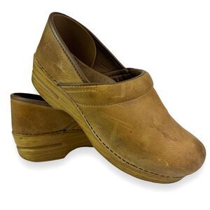 Dansko Professional Pro Honey Distressed Tan Clogs Women’s 41 / 10.5 - 11